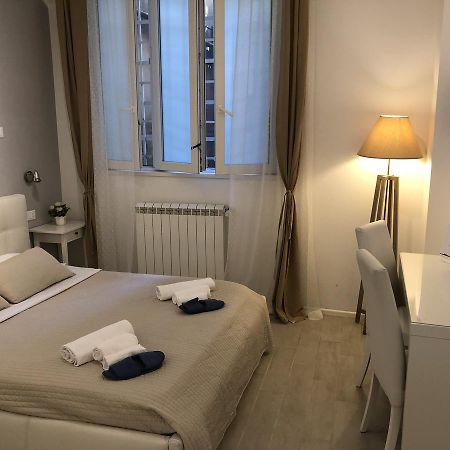 Bella Roma Luxury Accomodation - Vatican City エクステリア 写真
